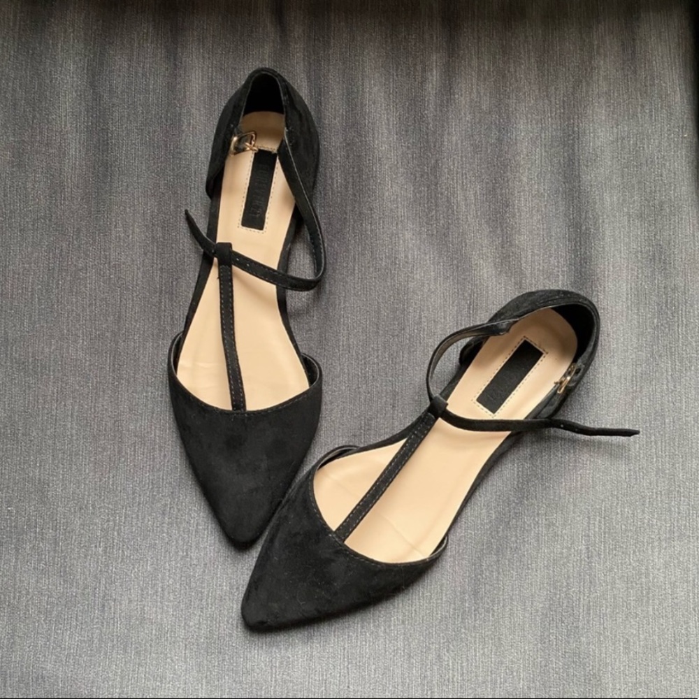 COPY - New Forever 21 T-Strap Black Flats